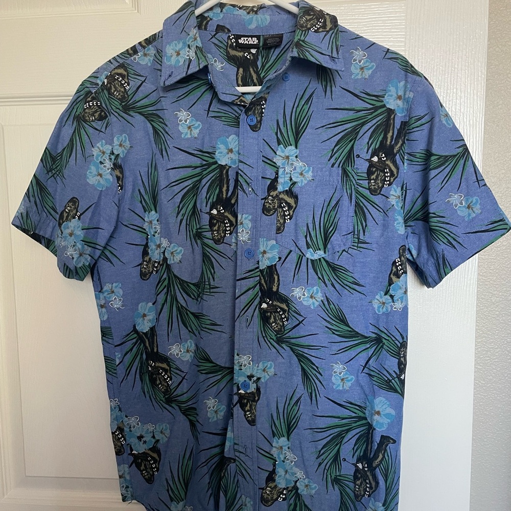 Star Wars men’s button-down shirt